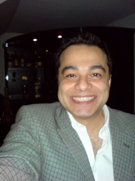 Farzad Hesam